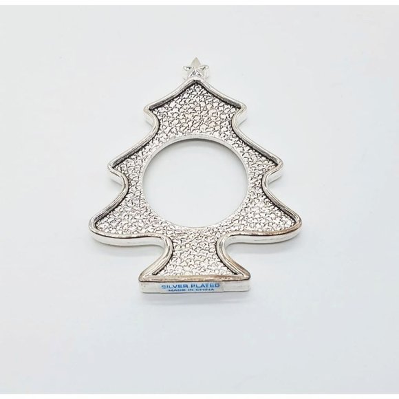 4pc Napkin Rings Silver-Plated Christmas Tree by Wallace Silversmiths - Picture 1 of 4